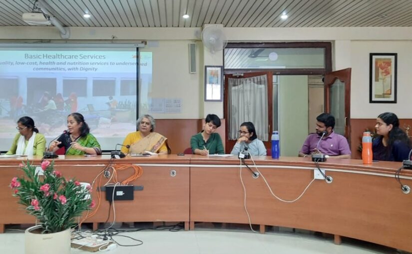 छात्रहितधारक संवाद आर्थिक निर्भरता का आधार स्तंभ : डा. मीनू श्रीवास्तव