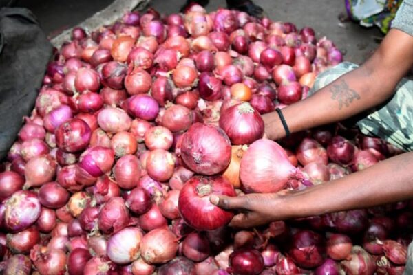 प्याज का बफर 5 लाख मीट्रिक टन बढाया गया