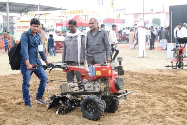 कृषि यंत्र और कस्टम हायरिंग सैंटर के संबंध में बैठक