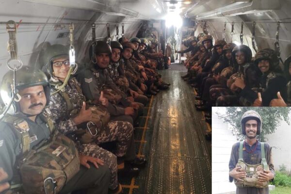 खुशवंत सिंह को पैराशूट जंपिंग का सफल प्रशिक्षण