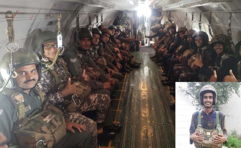 खुशवंत सिंह को पैराशूट जंपिंग का सफल प्रशिक्षण