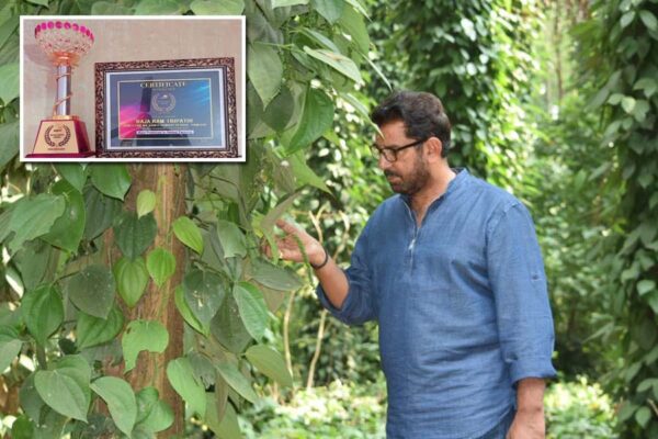 “एक्सीलेंस अवार्ड” से डा. राजाराम त्रिपाठी सम्मानित