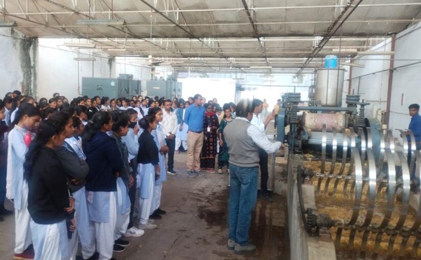 कैसे आएं लड़कियां कृषि शिक्षा (Agricultural Education) में