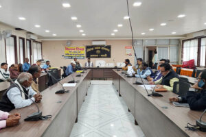 कृषि ऐक्सपर्टों (Agricultural experts) ने दी किसानों को खास जानकारियां