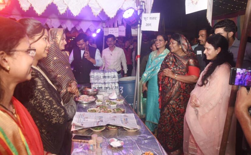 मंडला मिलेट फूड फेस्टिवल (Millet Food Festival) में सजी उत्पादों की श्रृंखला
