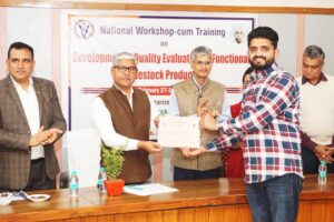 लुवास में पशु चिकित्सा कार्यशाला (Veterinary Workshop)