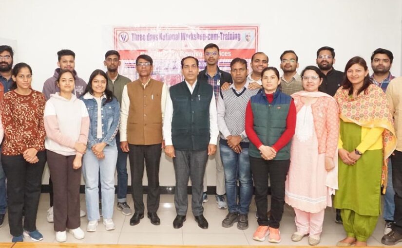 लुवास में वैज्ञानिक पद्धति से सूअरपालन (Scientific Pig Farming) पर ट्रेनिंग