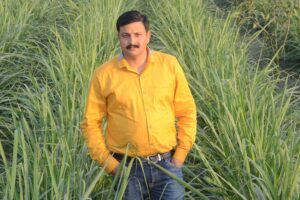 दिल्ली में सम्मानित होंगे गन्ना किसान (Sugarcane Farmer) अचल मिश्रा