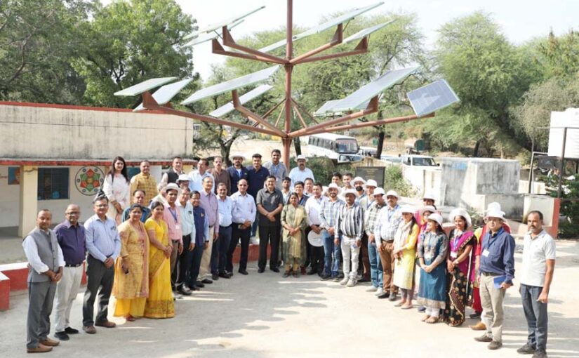 मदार और  हुंदर गांव फिर बने स्मार्ट विलेज (Smart Villages)