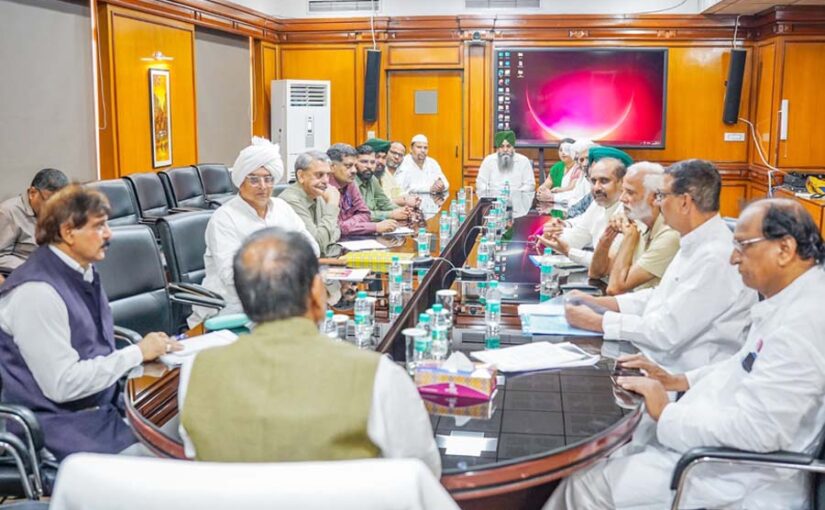 पराली प्रबंधन : 100 दिनों में 7 बड़ी कृषि योजनाएं मंजूर