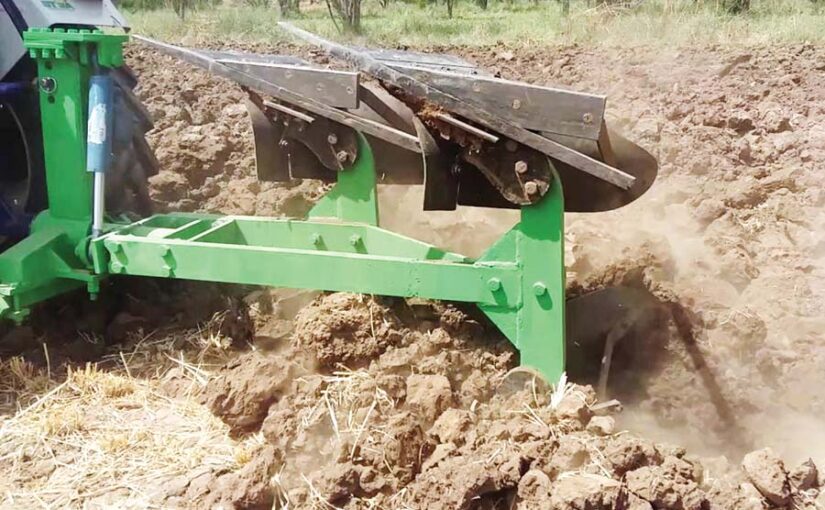 Deep Plowing : गरमी में करें खेत की गहरी जुताई