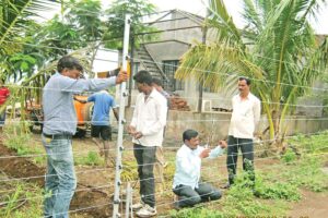 Solar Power Fencing : सोलर पावर फैंसिंग से करें फसल सुरक्षा