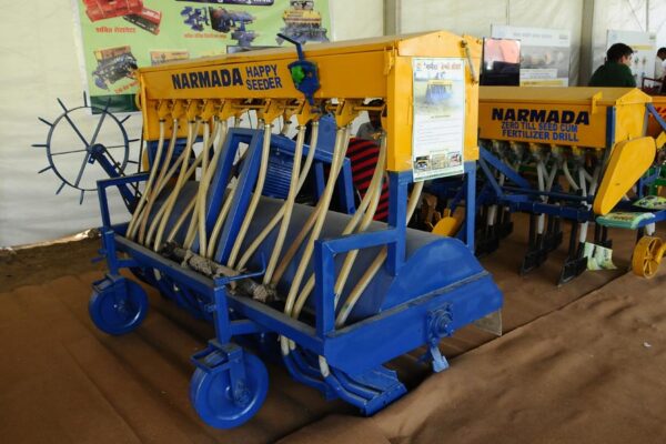 Machines : खेत को बिना तैयार करे इन यंत्रों से करे सीधी बोआई