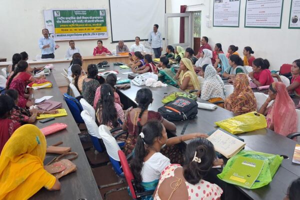 Krishi Sakhi :कृषि सखी प्रशिक्षण से सशक्त बनेंगी महिलाएं