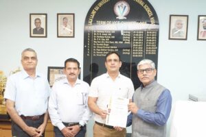 Award : लुवास के डा. मान सिंह को सर्वश्रेष्ठ मौखिक प्रस्तुति पुरस्कार