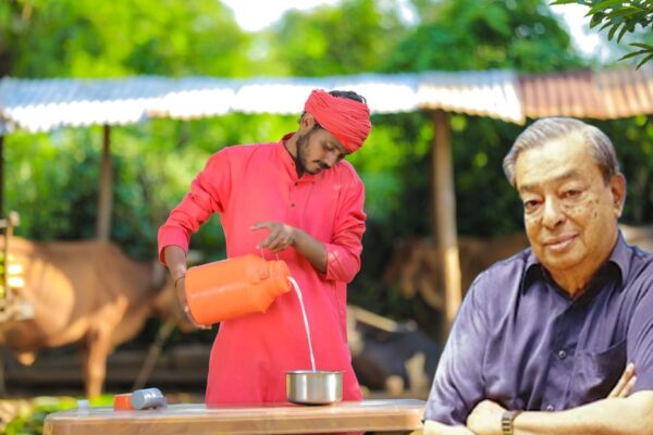 National Milk Day : दूध उत्पादन में बुलंदी पर है भारत