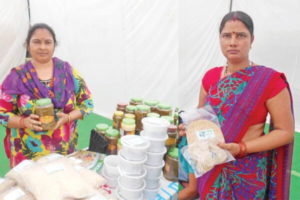 Women Farmers : जागरूकता की मिसाल, महिला किसान पुष्पा और मनीषा