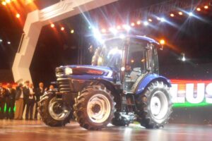 Tractors: इलेक्ट्रिक कृषि ट्रैक्टरों के लिए पहला भारतीय मानक हुआ जारी