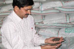 Fake Fertilizers : असली और मिलावटी खाद की सही पहचान
