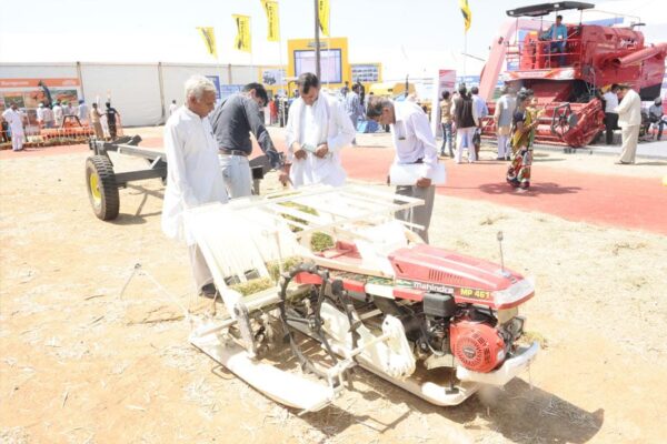 Agricultural Machinery: किसानों की पहुंच में हमारे कृषि यंत्र