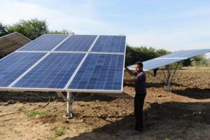 Solar Spray Machine: खूबियों से भरपूर सोलर सिस्टम स्प्रे मशीन