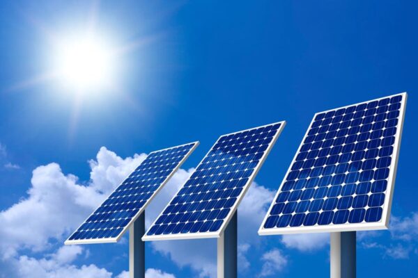 Solar System :  सोलर सिस्टम है ऊर्जा का नया भविष्य