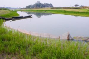 Farm Pond Scheme : बारिश का पानी रोकें, 90,000 तक अनुदान पाएं
