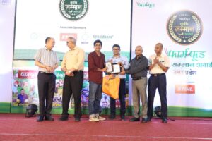 Smart Farming और आधुनिक तकनीक से यशोवर्धन ने बदली खेती की तस्वीर