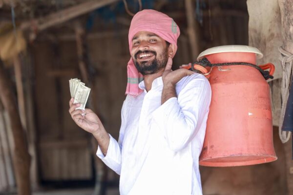 Milk Price : दूध खरीद मूल्य में 2 रुपये की बढ़ोतरी, आज से लागू होगा नया रेट